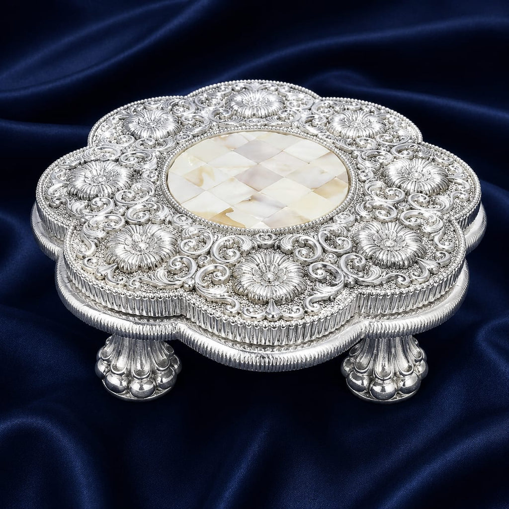 Round Chowki