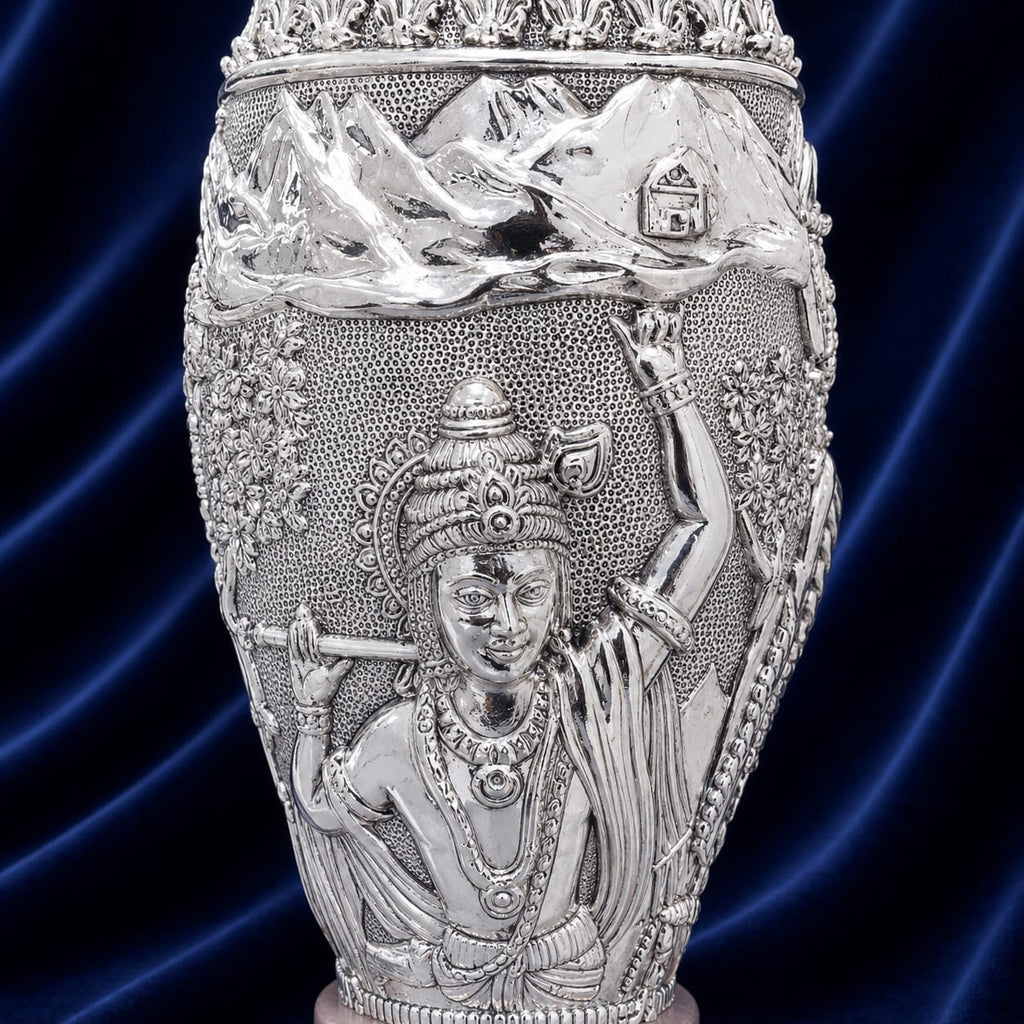 Radha Krishna vase