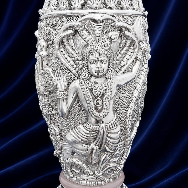 Radha Krishna vase