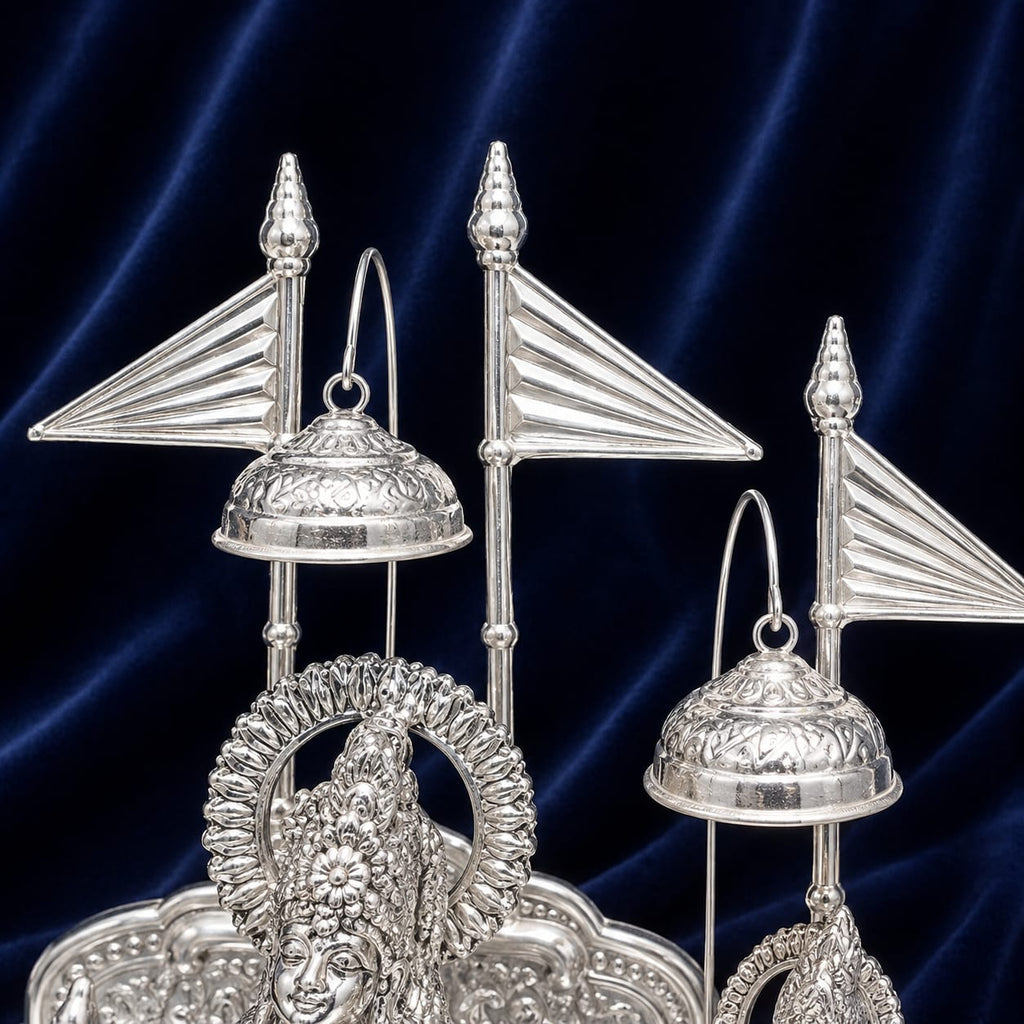 Govind Dev Ji Cabinet