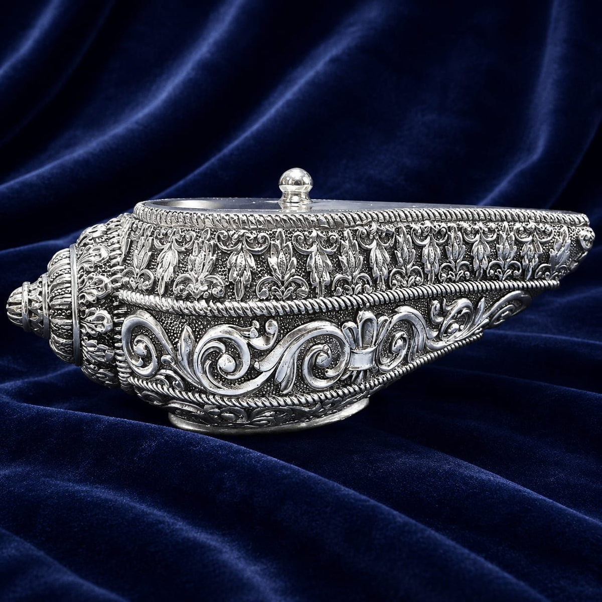 Silver Shankh Petite Box