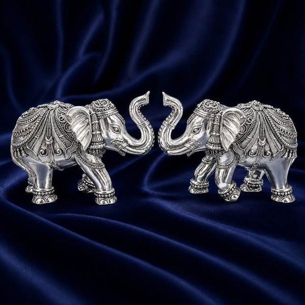 Royal Elephant Pair