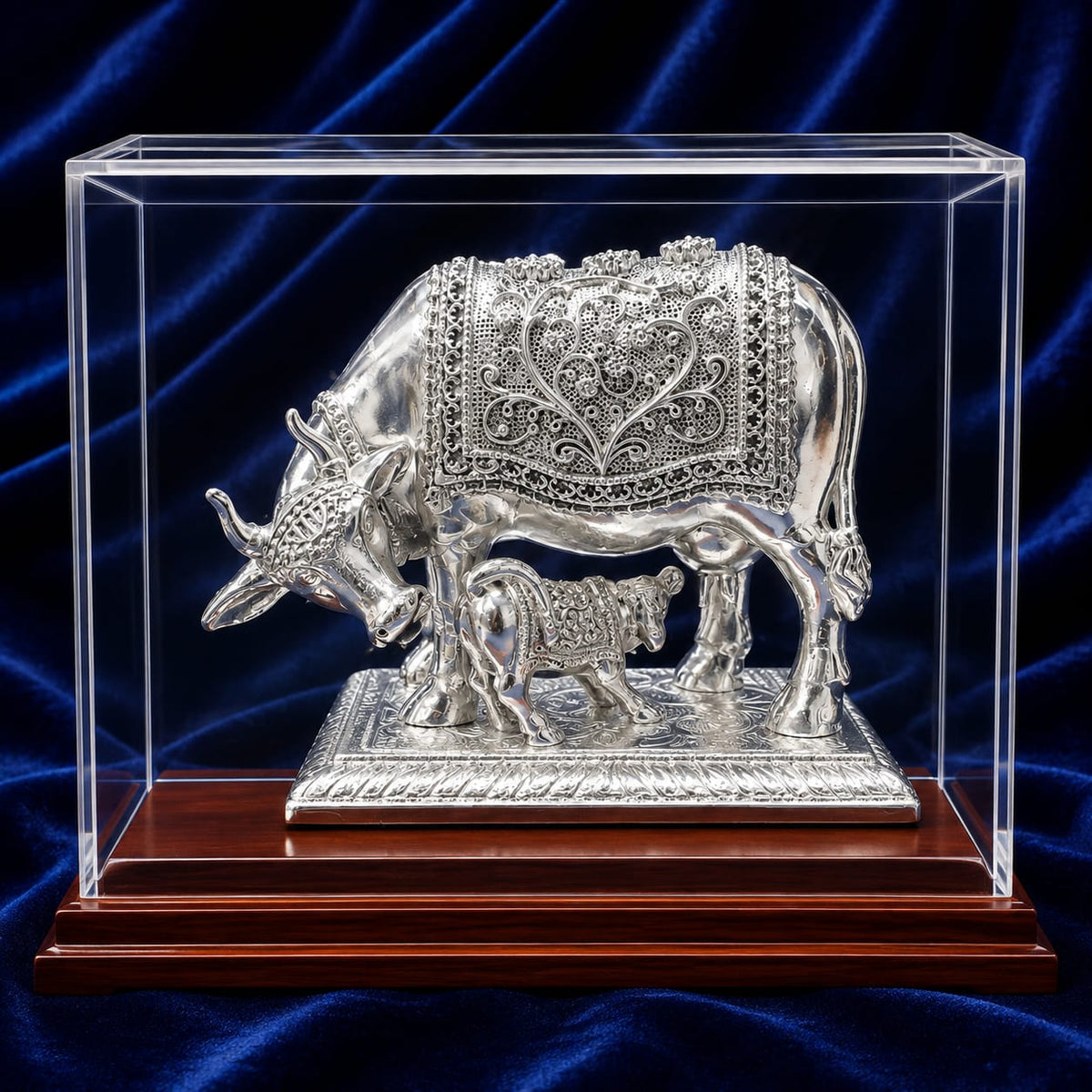 Kamdhenu Cow Vaibhav Main image