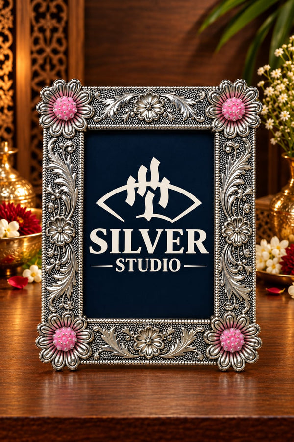 Daisy Corner Silver Frame