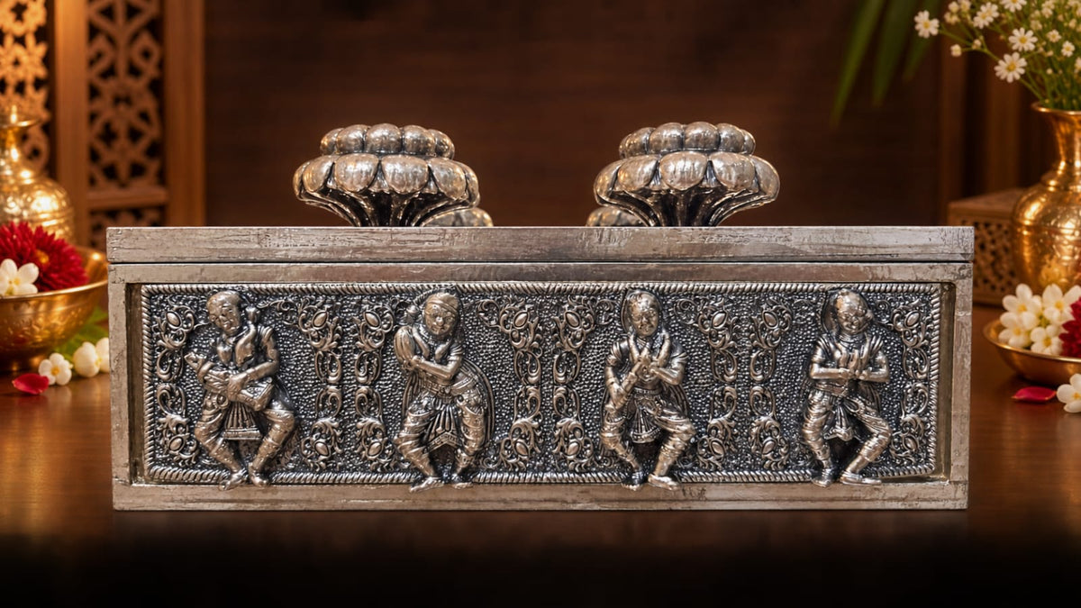 Four-Compartment Silver Dry Fruit Box